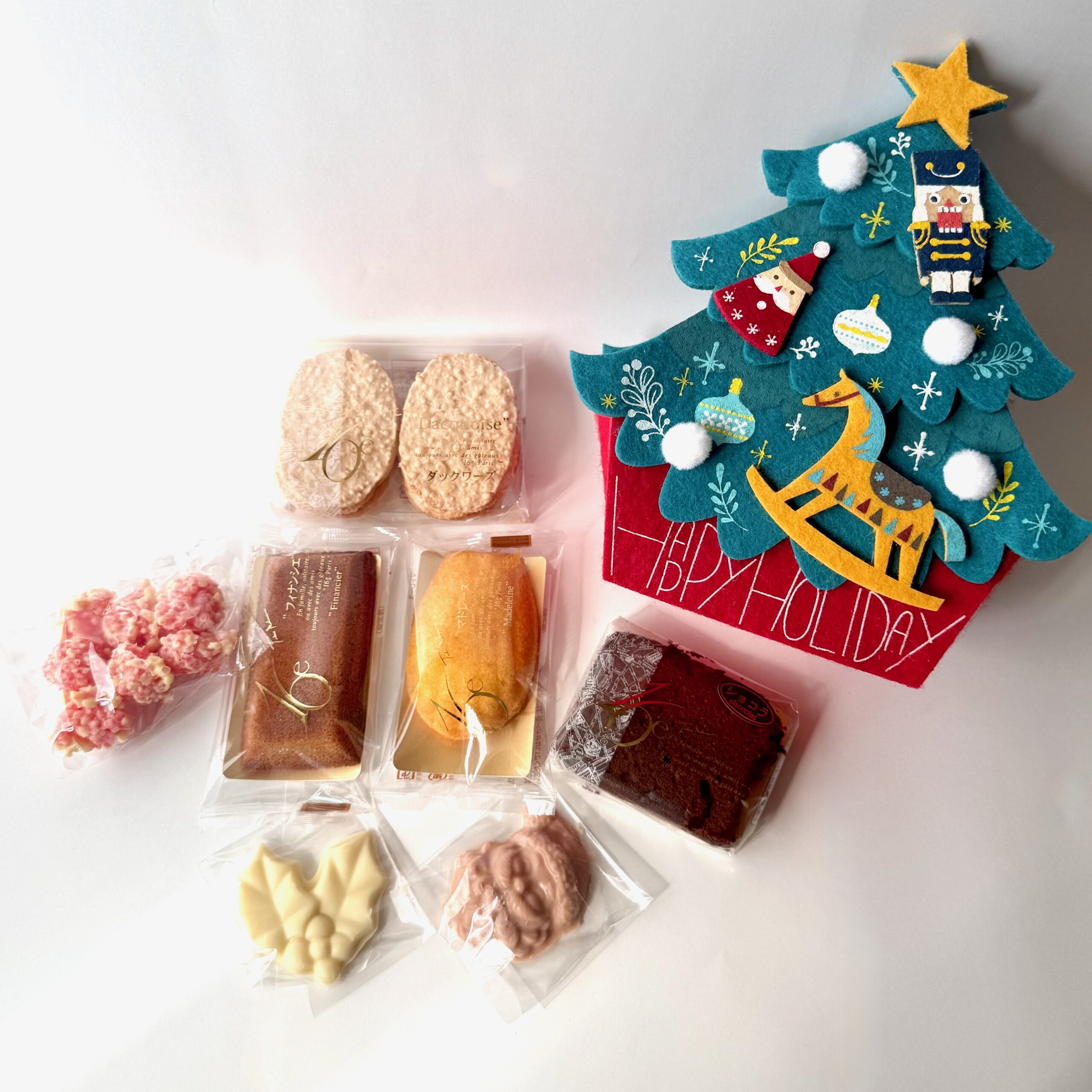 フランス菓子16区 | シェフ 三嶋隆夫の店 | 福岡県福岡市 | クリスマス
